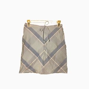 Blue skirt with pockets